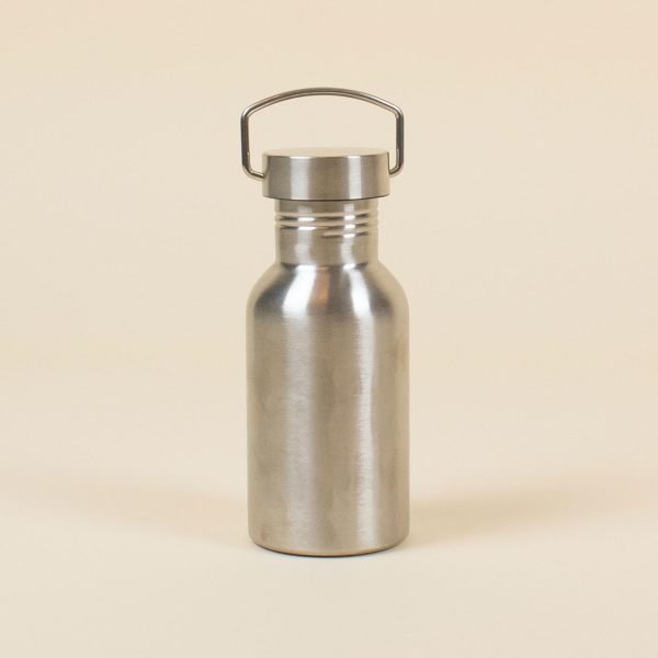 botella acero inoxidable 500 ml sin diseño fondo beige