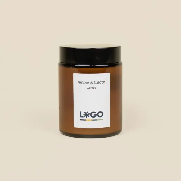 Vela ecológica de soja personalizable con pegatina blanca fondo beige