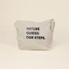 Neceser algodón personalizado con texto negro fondo beige