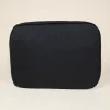 Funda portátil negra personalizada fondo beige