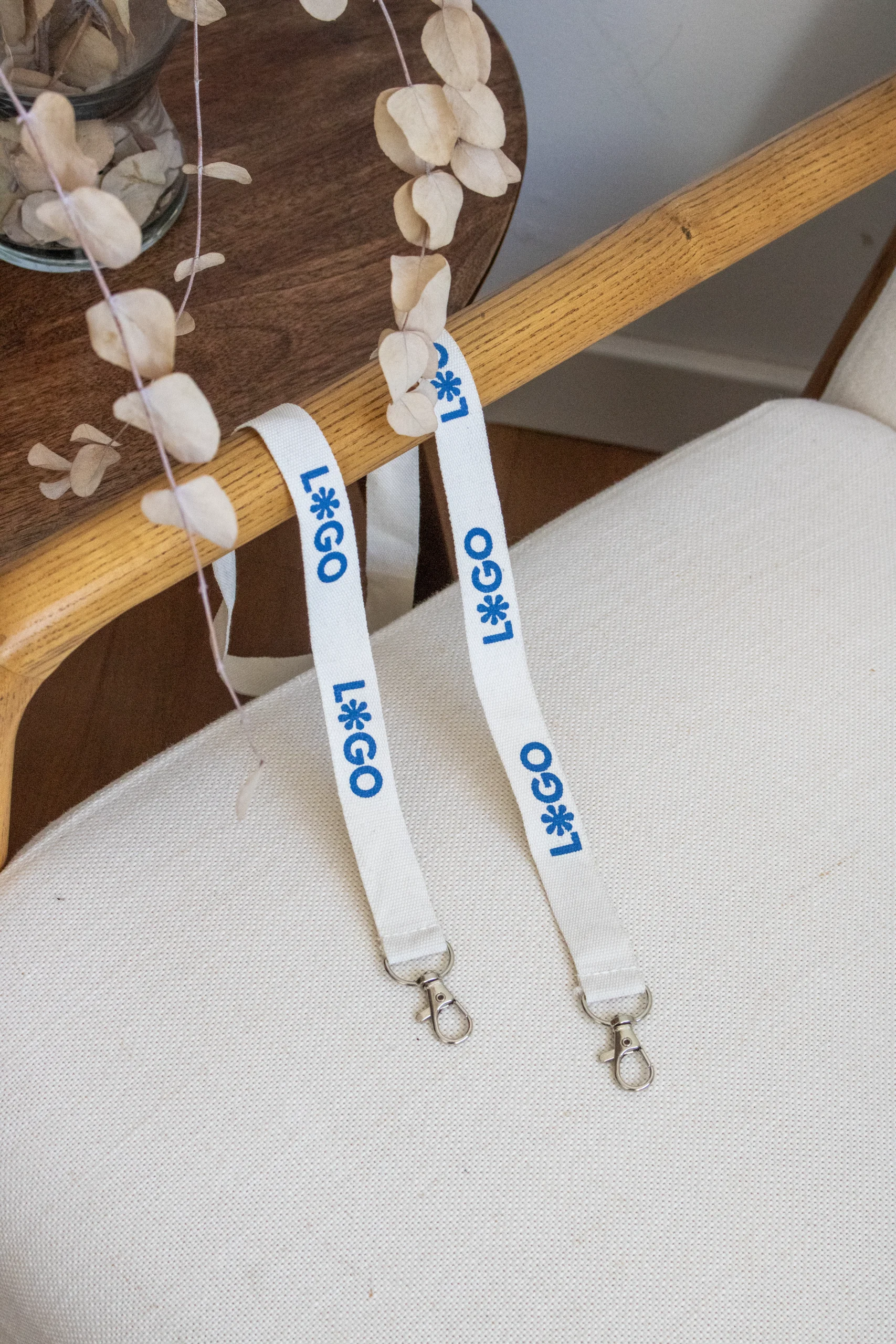 Tour de cou en coton LANNY 2 Lanyard sostenible doble mosquetón logo azul silla