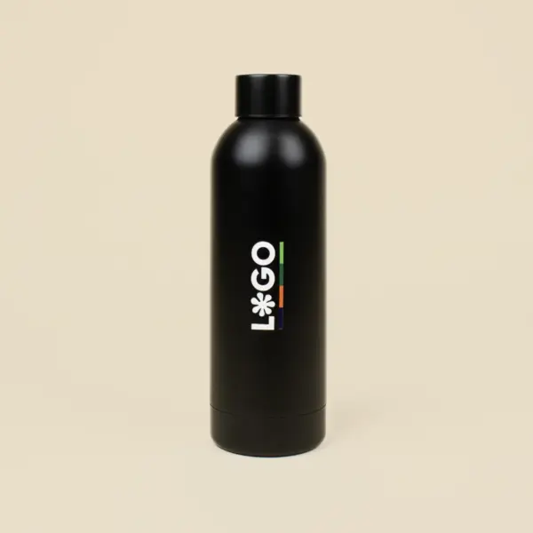 Botella térmica color negro personalizada con logo fondo beige