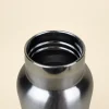 Botella térmica acero 500 ml detalle sin tapón fondo beige