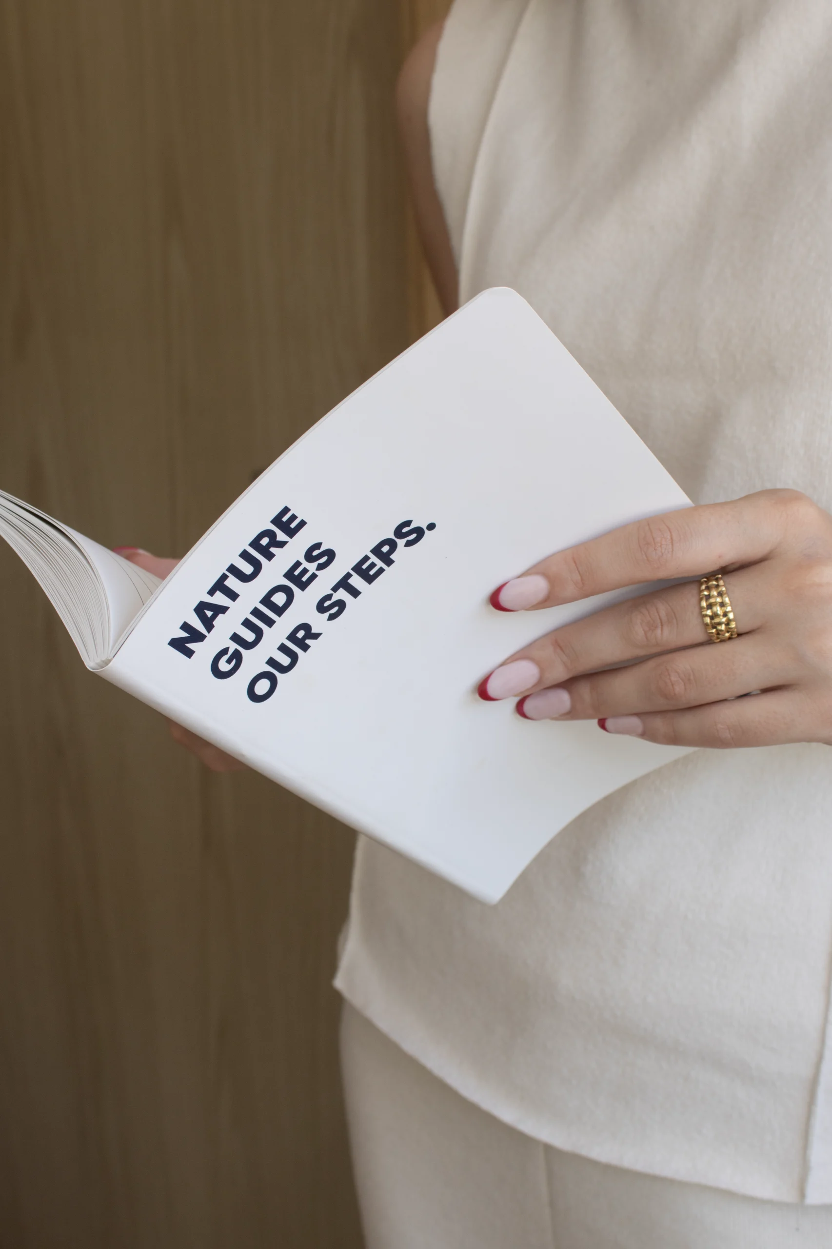 Cahier personnalisé en pierre blanche fille modèle