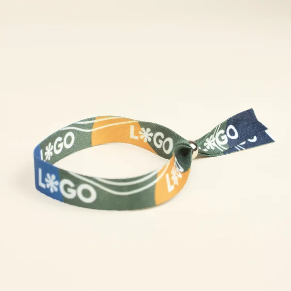 Pulsera reciclada en rPET personalizada con logo a todo color