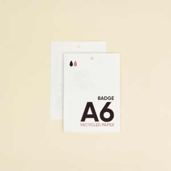 Dos acreditaciones A6 impresas en papel ecológico de algodón