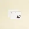 Dos acreditaciones A7 impresas en papel ecológico de algodón