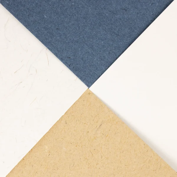 Composición de cuatro tipos de papel ecológico