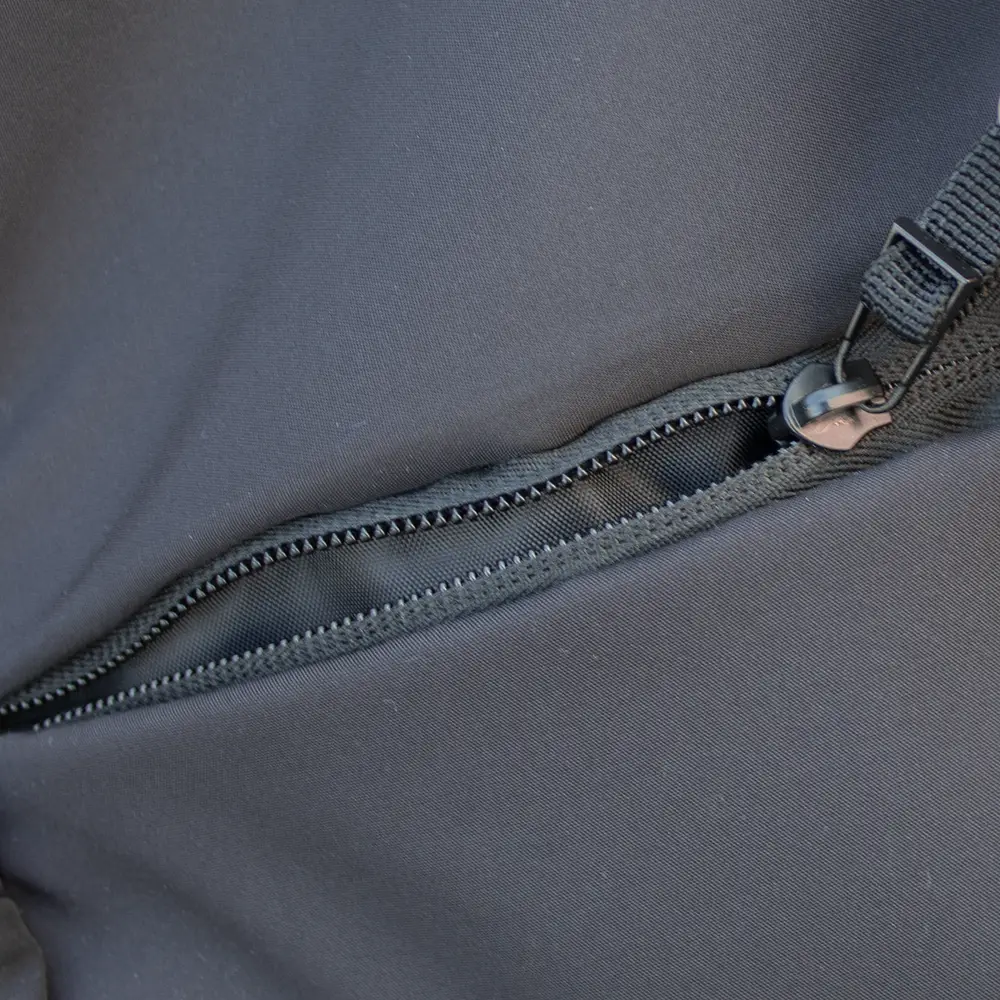 Mochila urbana personalizada FORMA negra Cremallera de mochila urbana personalizada negra