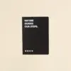 Cuaderno ecológico personalizado negro sobre fondo beige