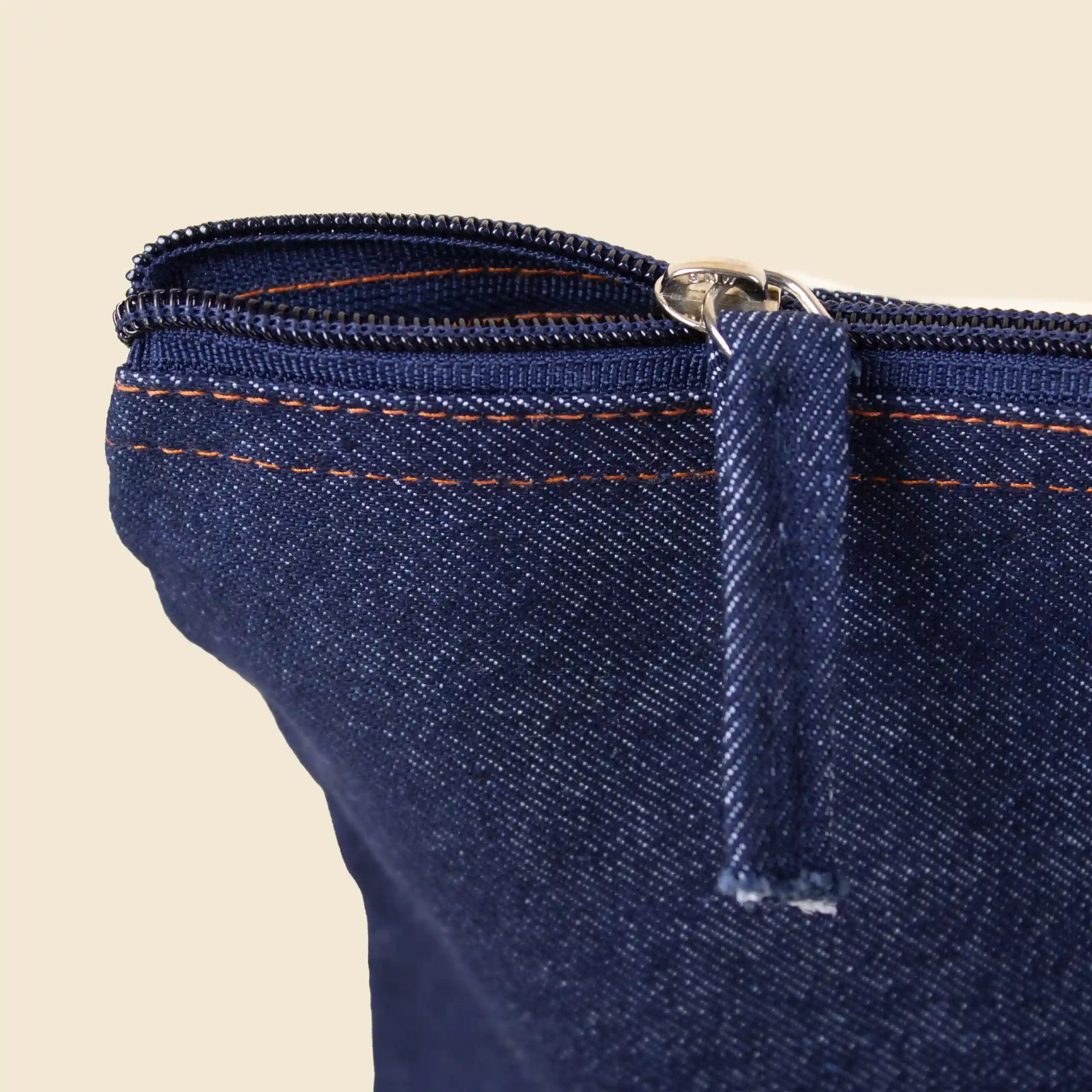 Neceser vaquero personalizado NUDO Cremallera de un neceser de vaquero personalizado