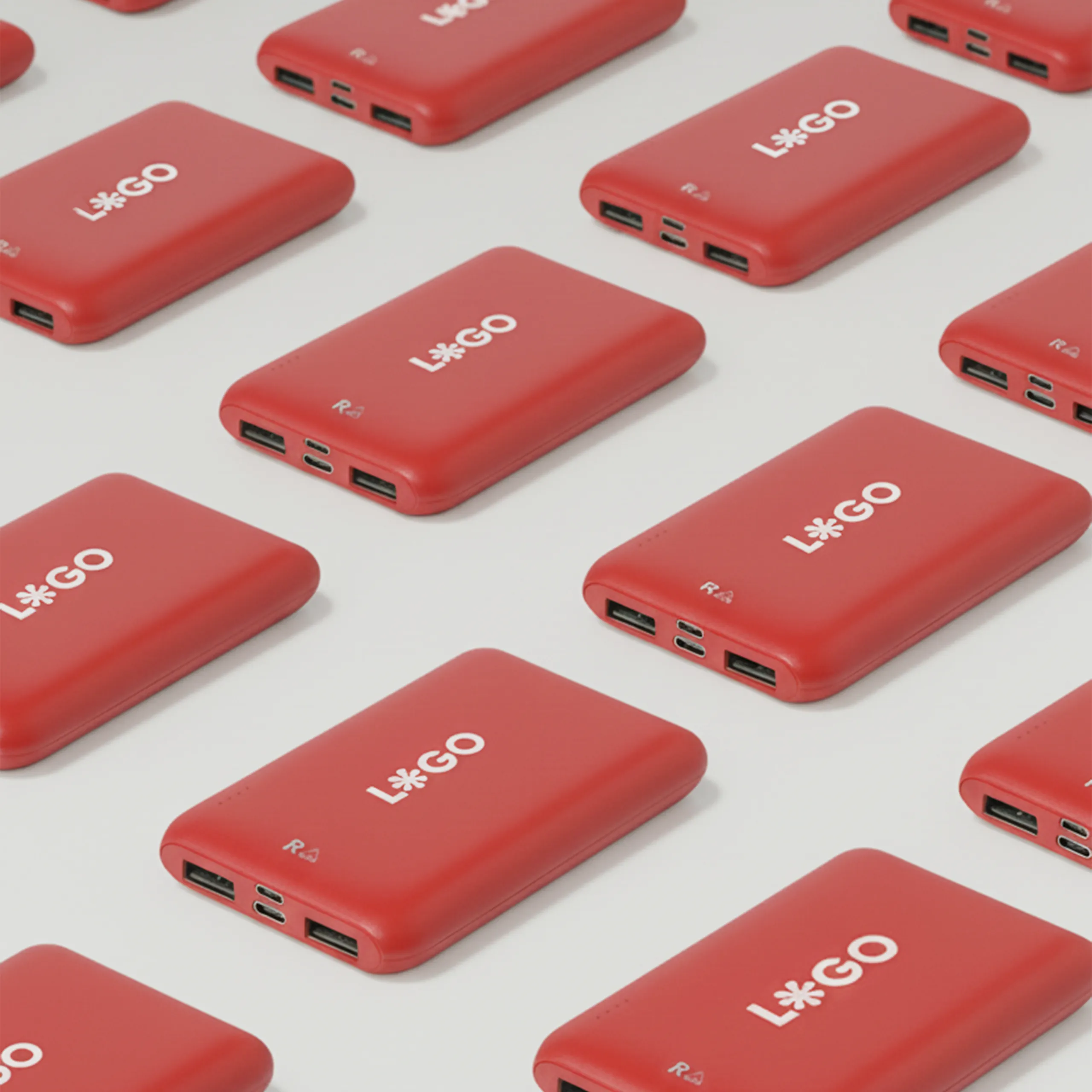 Batería externa personalizada REVOLT Conjunto de baterías externas de color rojo personalizadas con la palabra "LOGO" en blanco