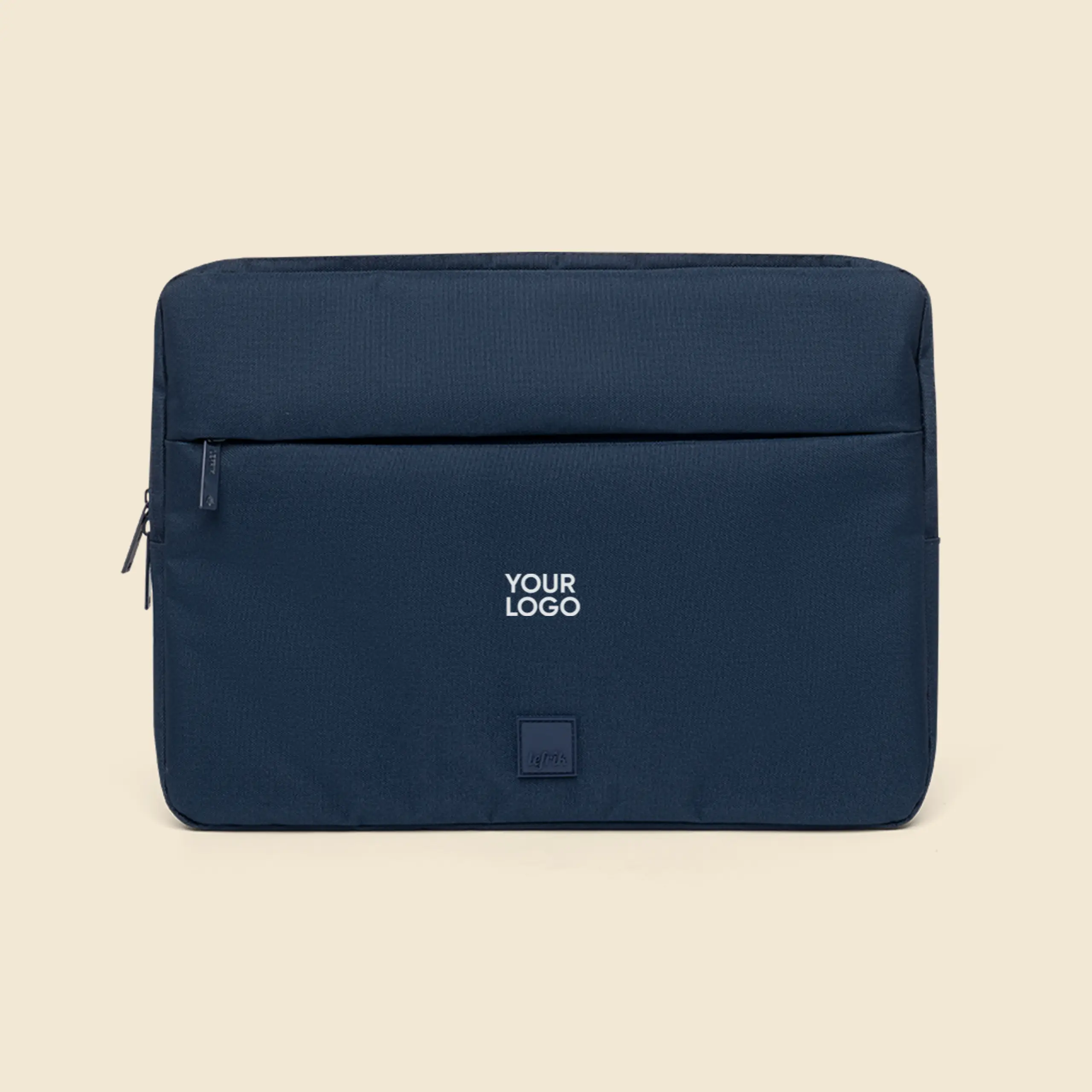Funda de portátil LEFRIK CAPTURE 13 Funda de portátil azul de la marca Lefrik personalizada con el texto "YOUR LOGO" en blanco