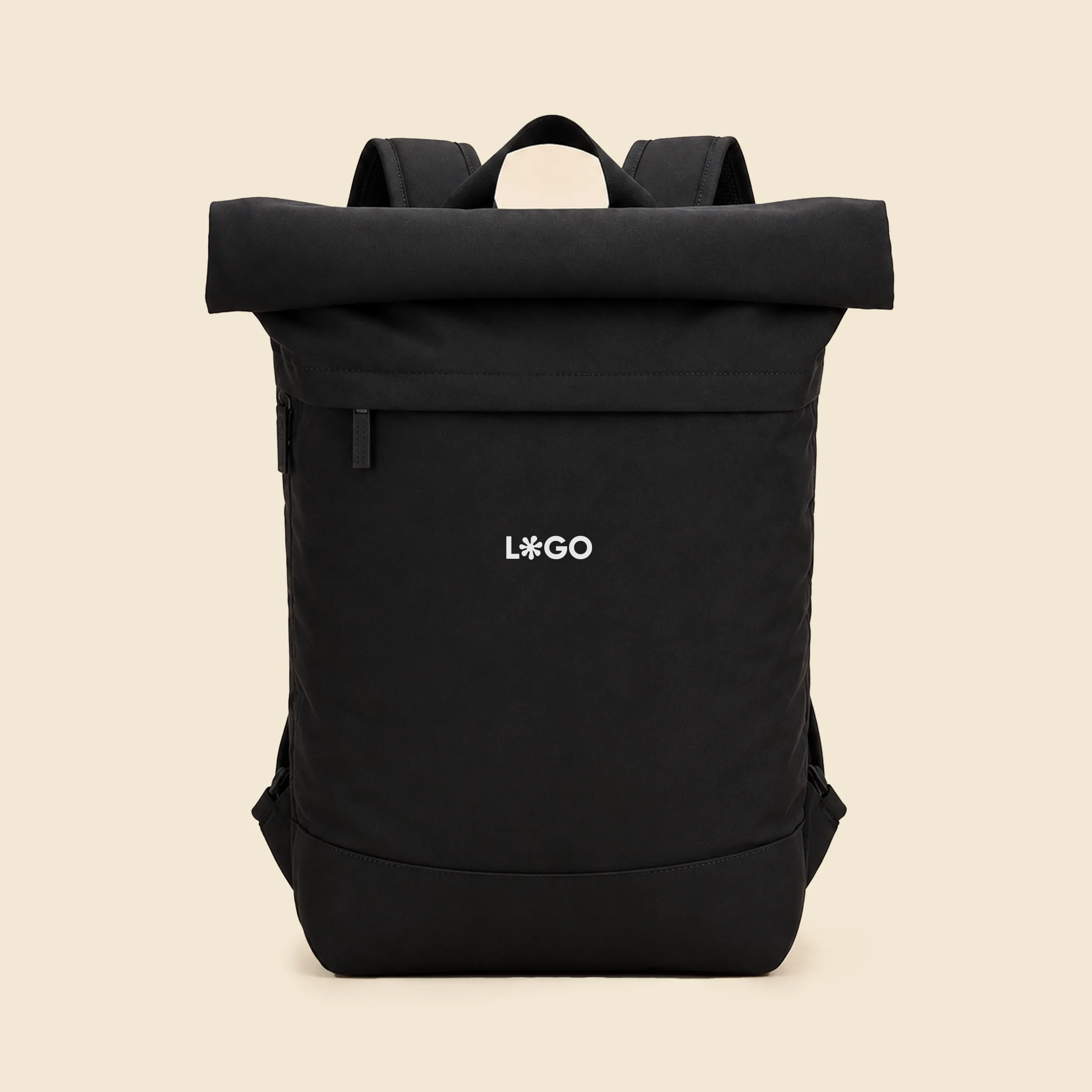 Recycled urban backpack Mochila roll top personalizada negra a todo color sobre fondo beige
