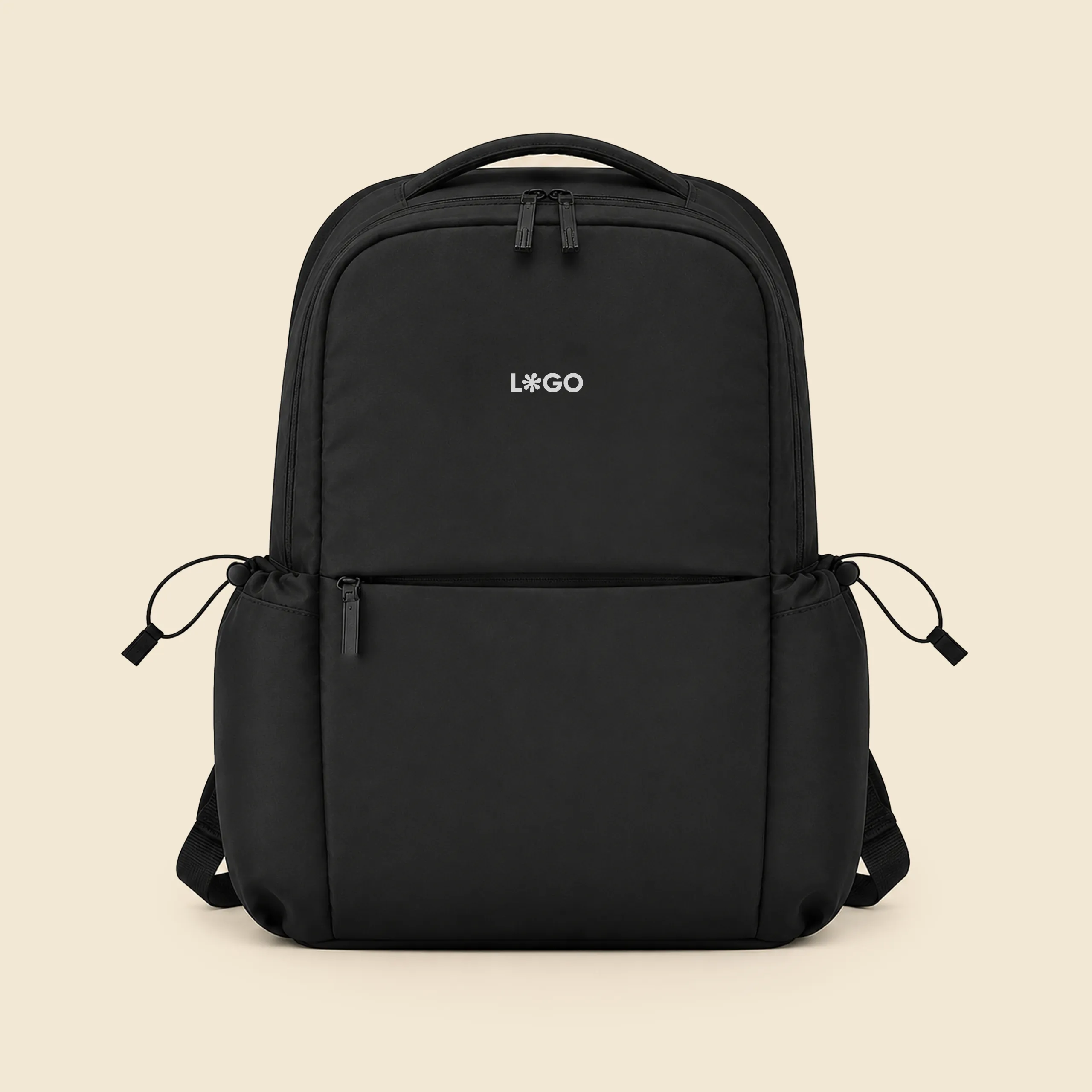 Recycled urban backpack Mochila urbana personalizada negra sobre un fondo beige