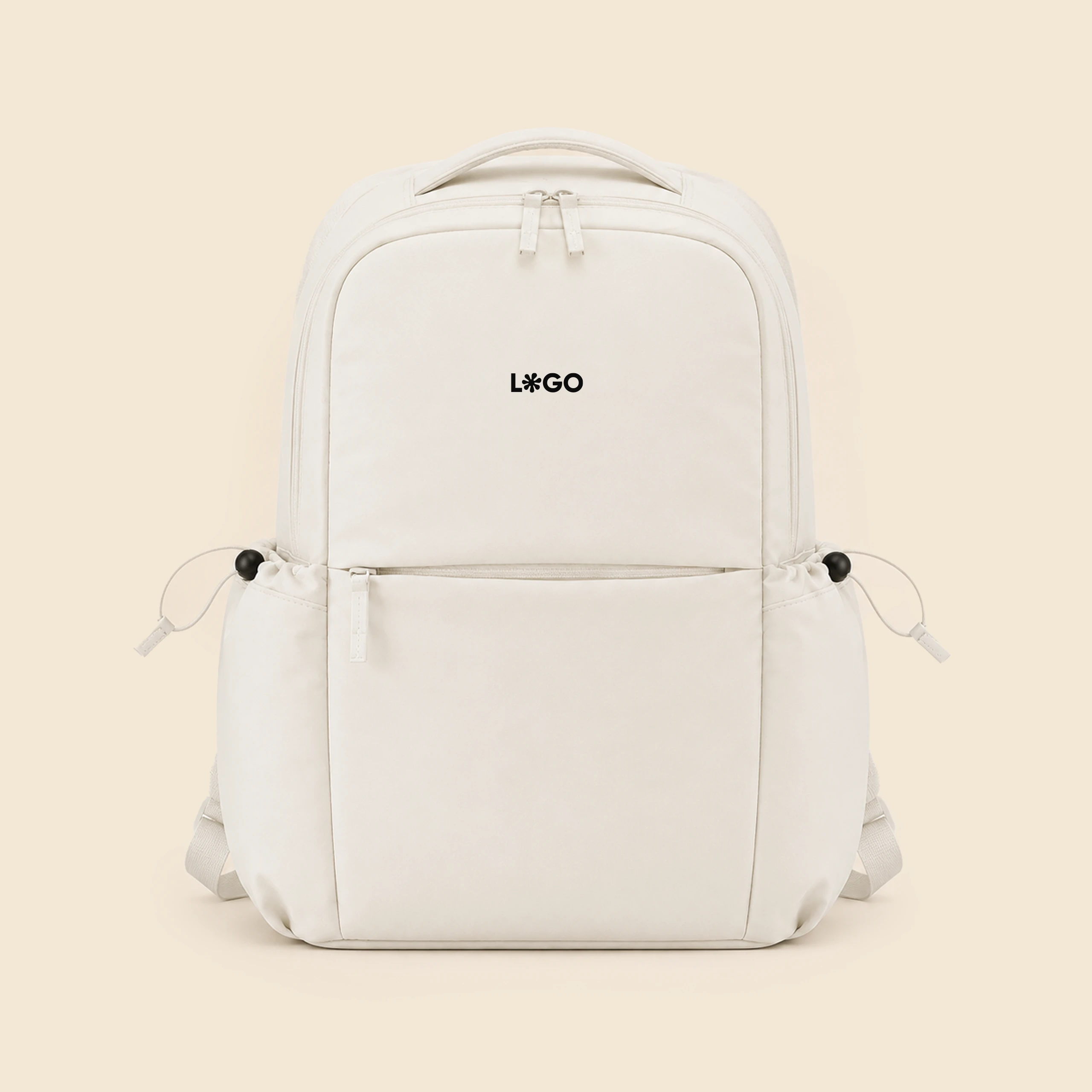 Recycled urban backpack Mochila urbana personalizada beige sobre un fondo beige