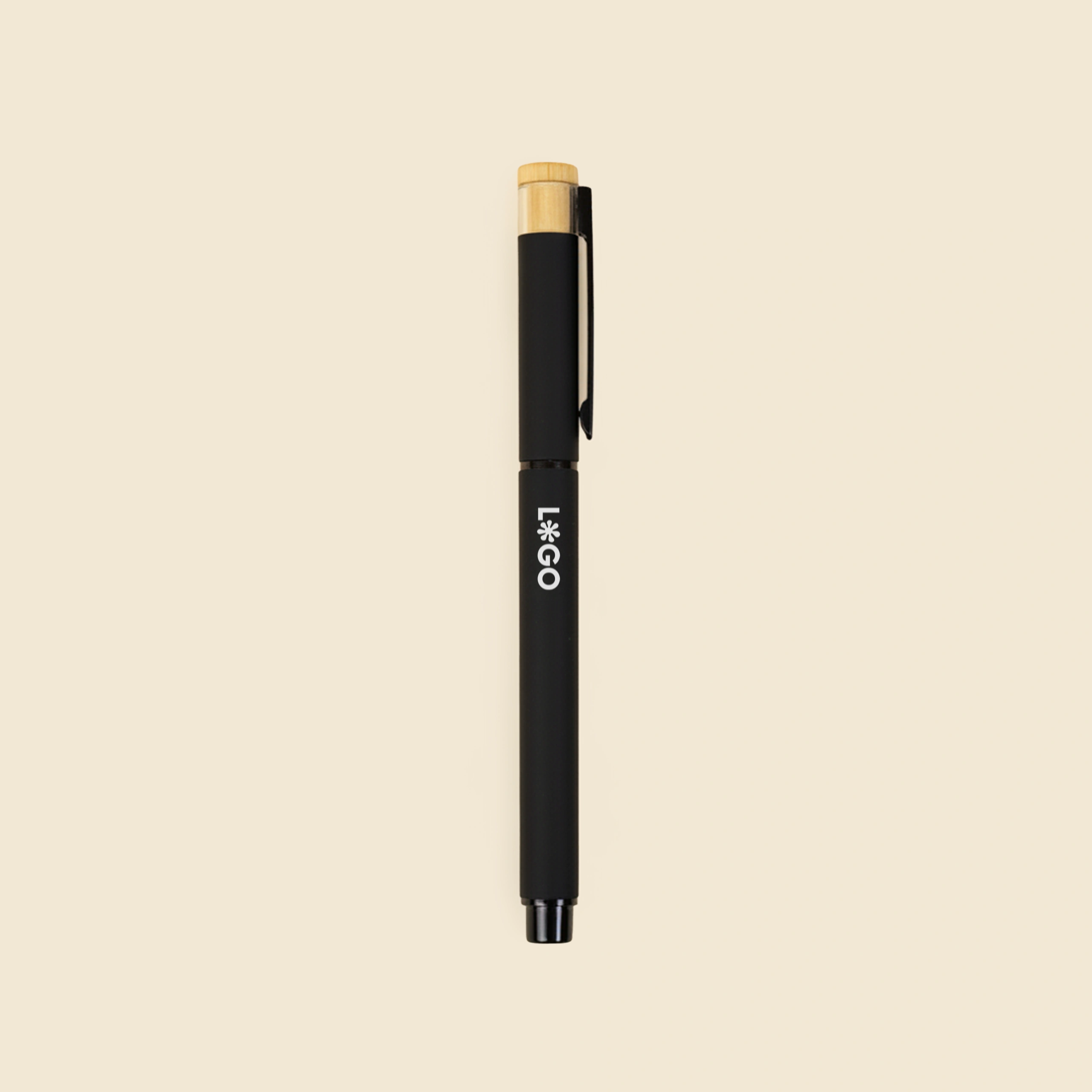 Roller de aluminio reciclado negro, personalizado con la palabra LOGO en blanco