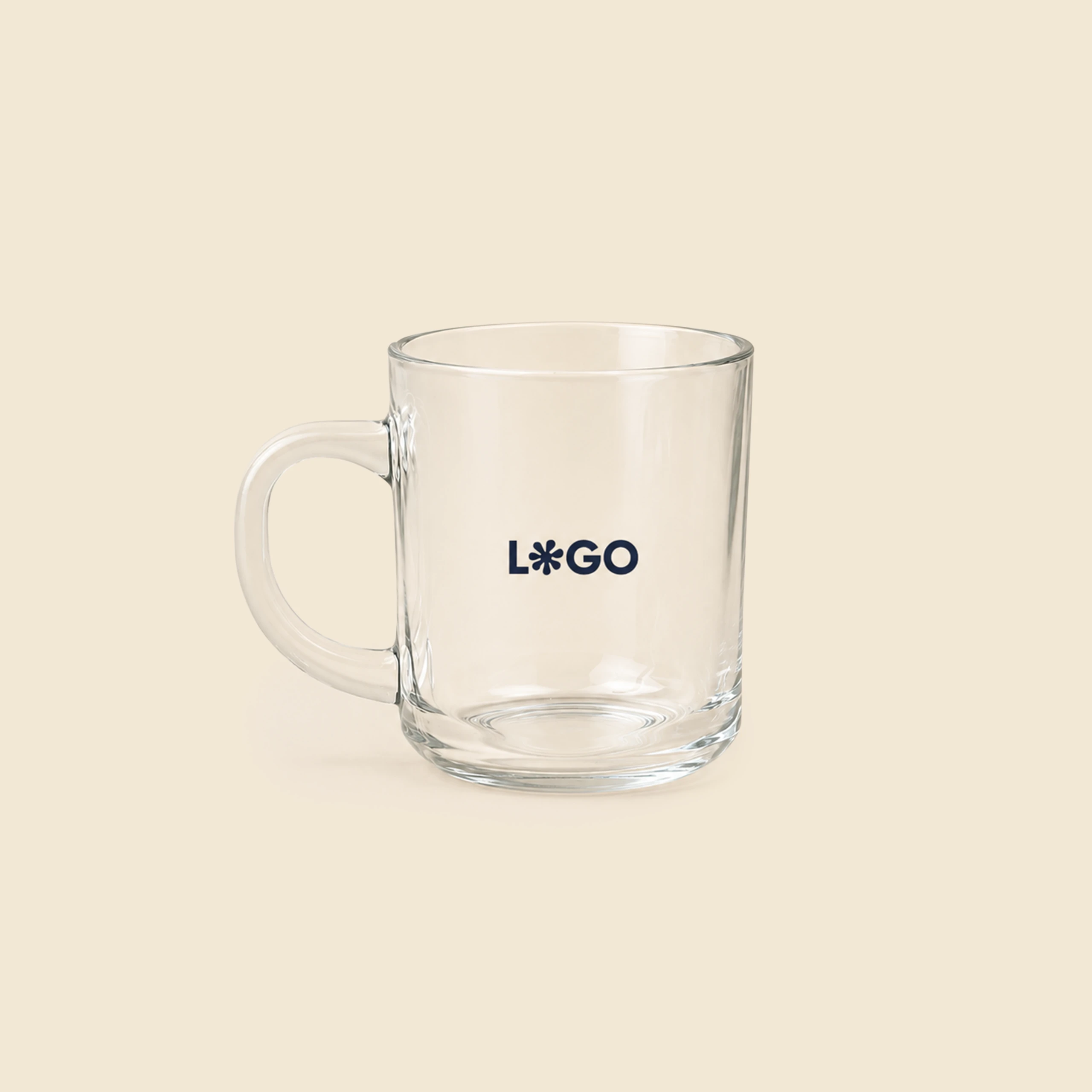 Taza de cristal con asa personalizada con la palabra "LOGO" en azul